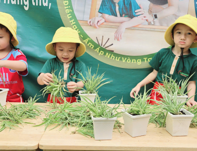 Hoạt động chủ đạo của trẻ là vui chơi