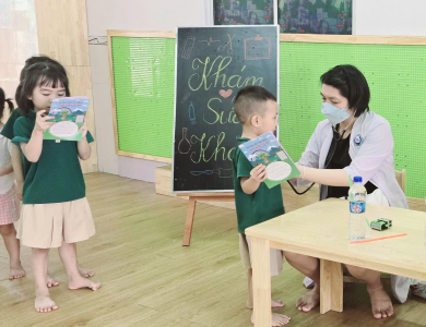 CHĂM SÓC SỨC KHỎE CHO BÉ Ở MẦM NON THIÊN THANH 
